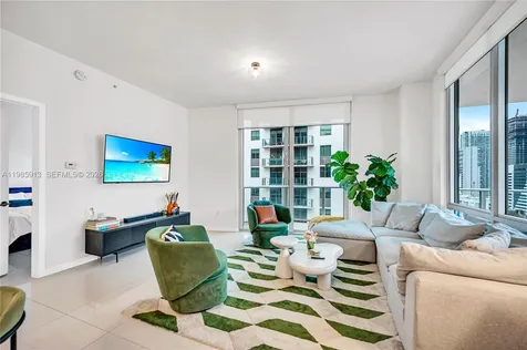 1010 SW 2nd Avenue Miami FL 33130