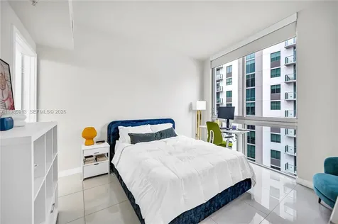1010 SW 2nd Avenue Miami FL 33130
