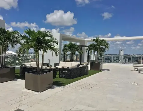 1010 SW 2nd Avenue Miami FL 33130