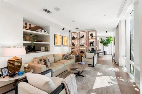 601 NE 27 Miami FL 33137