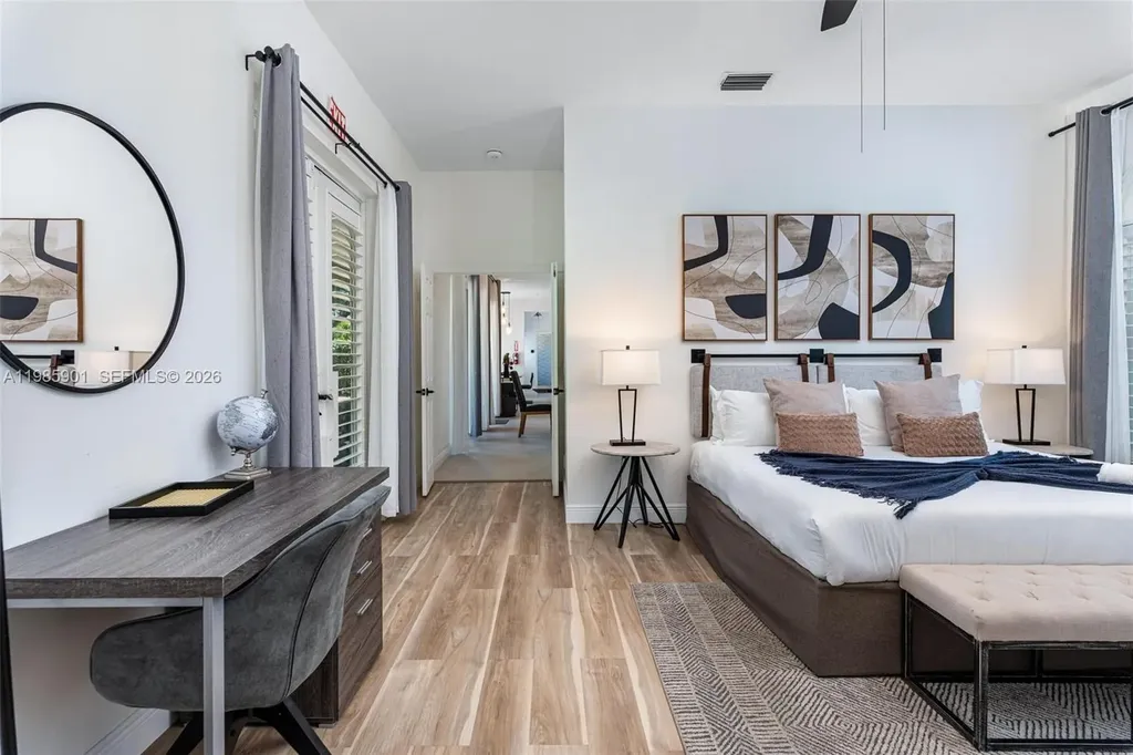 5100 NW 76th Place Fort Lauderdale FL 33073