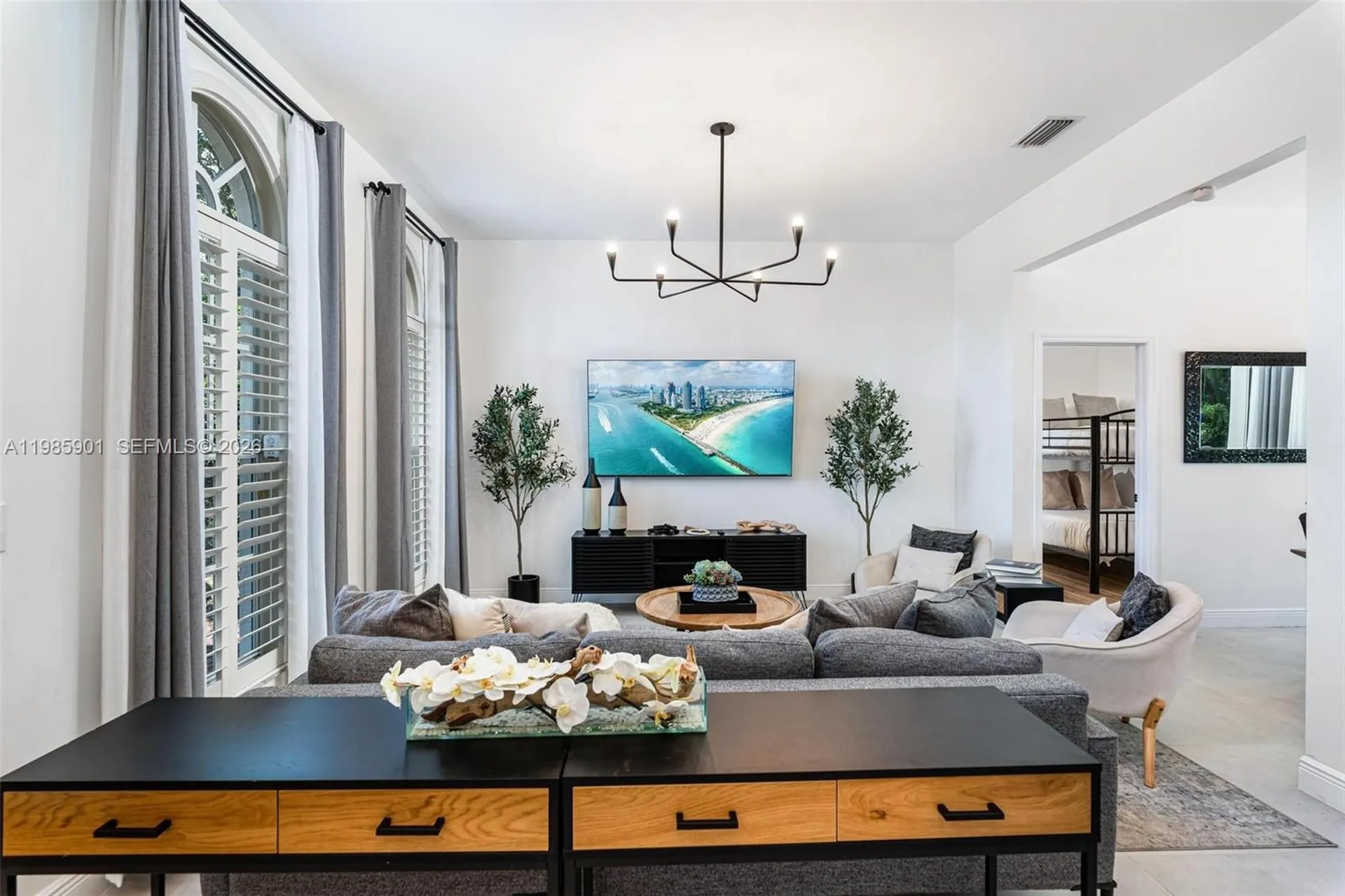 5100 NW 76th Place Fort Lauderdale FL 33073