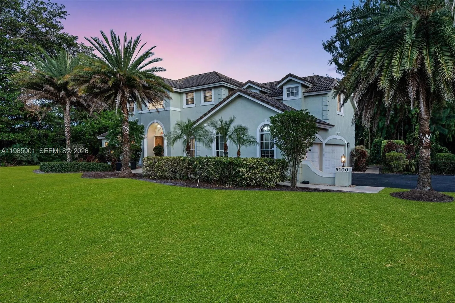 5100 NW 76th Place Fort Lauderdale FL 33073