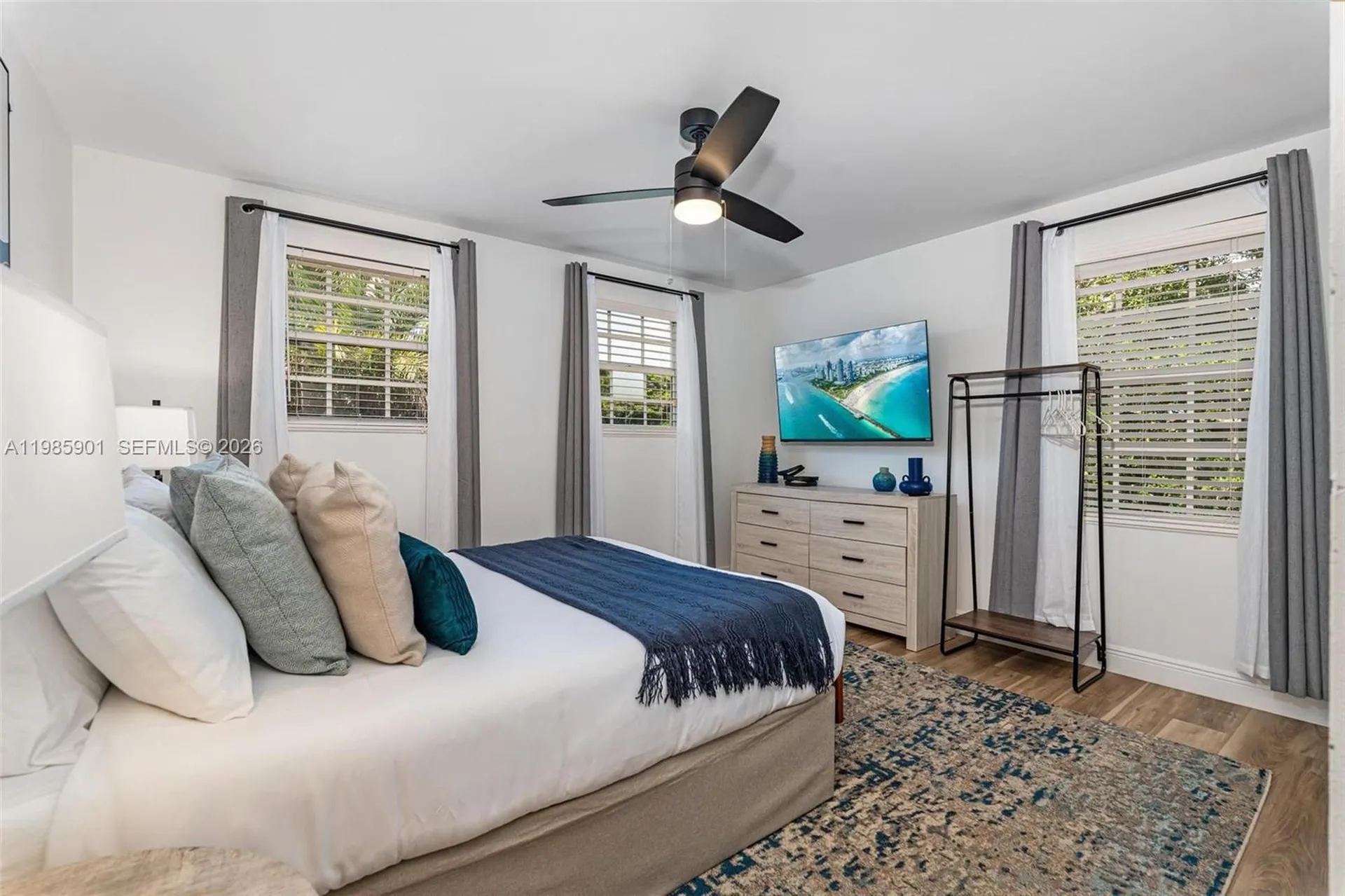 5100 NW 76th Place Fort Lauderdale FL 33073