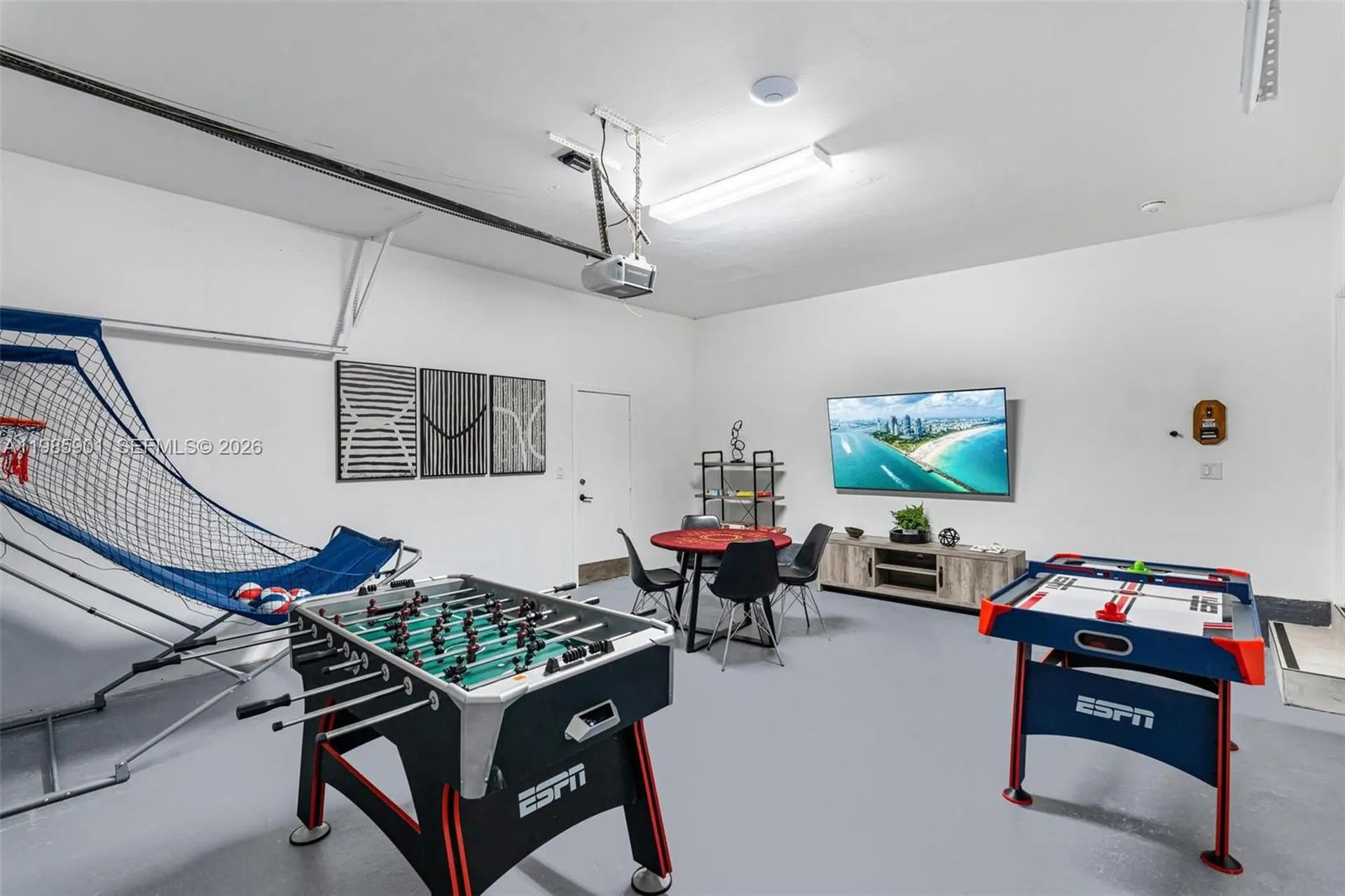 5100 NW 76th Place Fort Lauderdale FL 33073
