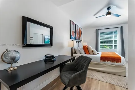 5100 NW 76th Place Fort Lauderdale FL 33073