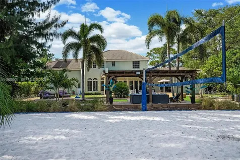 5100 NW 76th Place Fort Lauderdale FL 33073