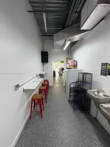 2100 NW 107th Avenue Doral FL 33172