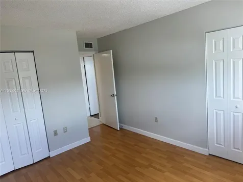 8075 NW 7th Street Miami FL 33126