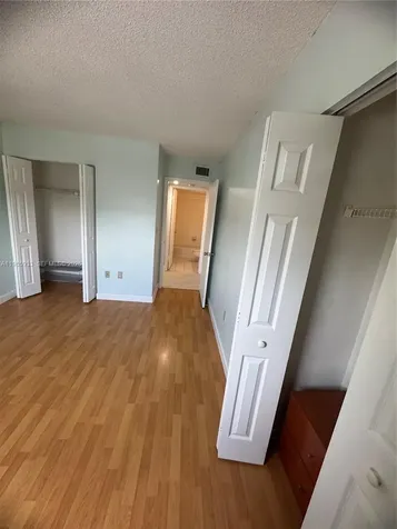 8075 NW 7th Street Miami FL 33126