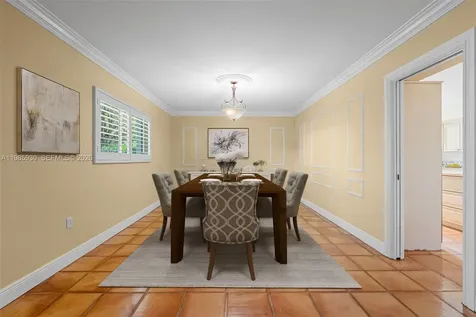 13276 SW 58th Court Pinecrest FL 33156