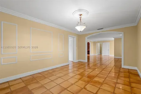 13276 SW 58th Court Pinecrest FL 33156