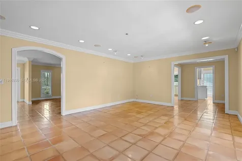 13276 SW 58th Court Pinecrest FL 33156