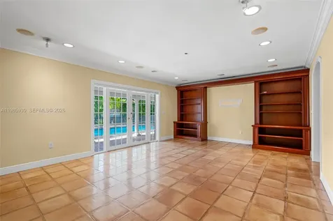 13276 SW 58th Court Pinecrest FL 33156