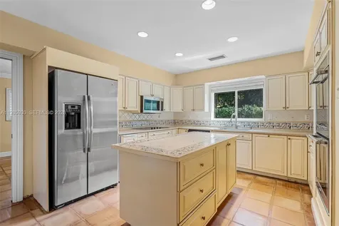 13276 SW 58th Court Pinecrest FL 33156