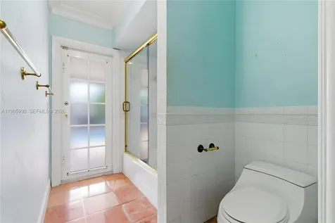 13276 SW 58th Court Pinecrest FL 33156