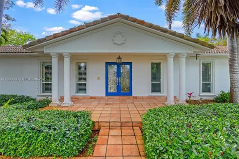 13276 SW 58th Court Pinecrest FL 33156