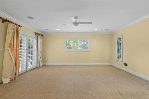 13276 SW 58th Court Pinecrest FL 33156