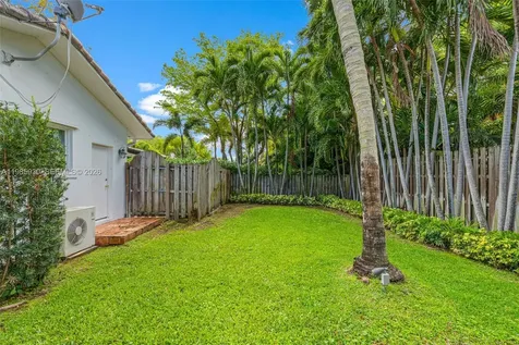 13276 SW 58th Court Pinecrest FL 33156