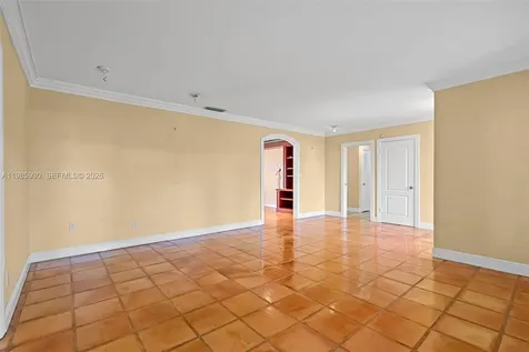 13276 SW 58th Court Pinecrest FL 33156