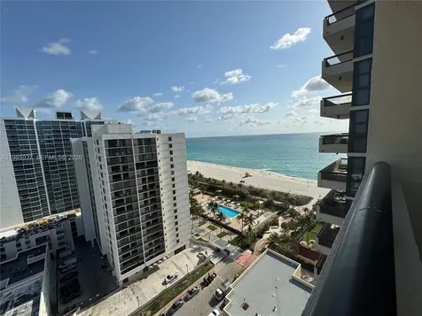 2555 Collins Avenue Miami Beach FL 33140