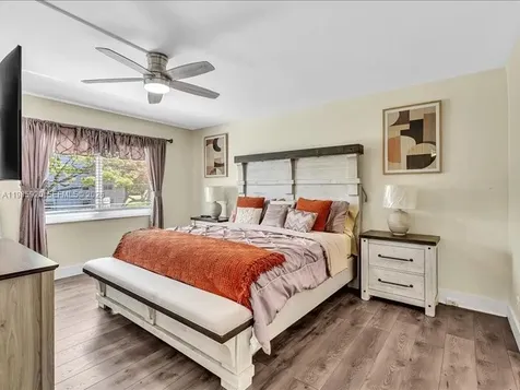 Pembroke Pines FL 33027