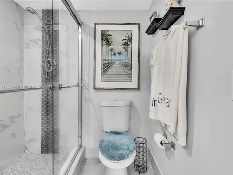 Pembroke Pines FL 33027