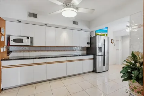 6420 SW 81st Street Miami FL 33143