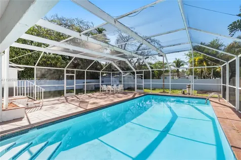 6420 SW 81st Street Miami FL 33143