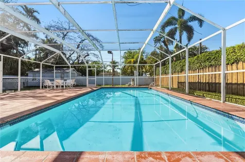 6420 SW 81st Street Miami FL 33143