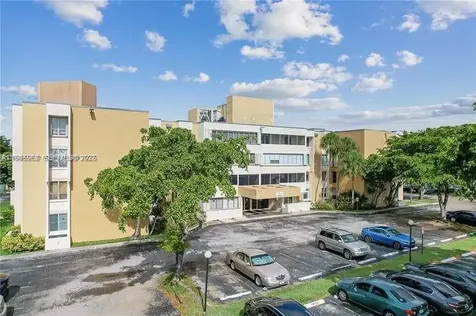 6901 SW 147th Avenue Miami FL 33193