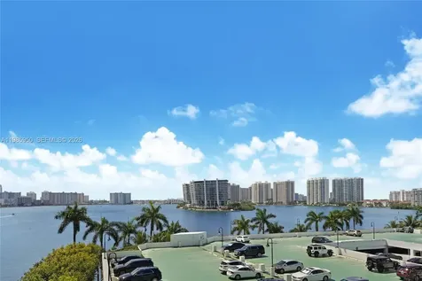 19101 NE 36th Court Aventura FL 33180