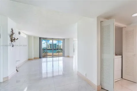 19101 NE 36th Court Aventura FL 33180
