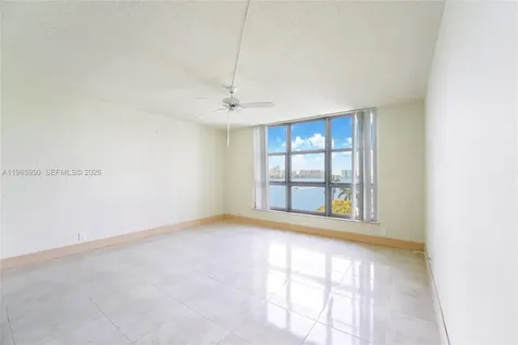 19101 NE 36th Court Aventura FL 33180