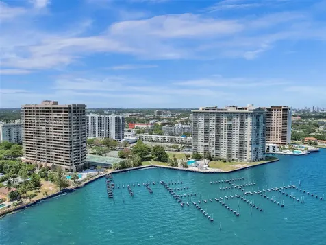 11113 Biscayne Boulevard Miami FL 33181