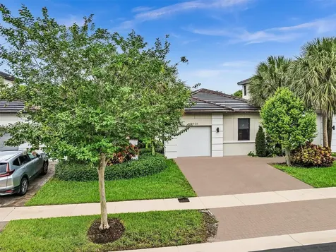 4936 Whispering Way Dania Beach FL 33312