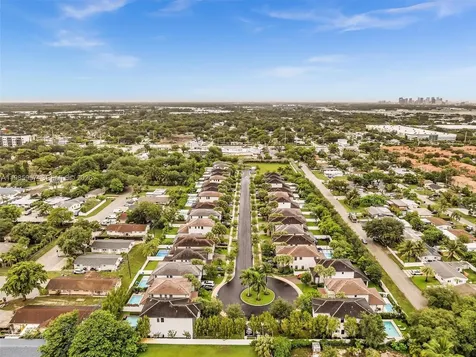 4936 Whispering Way Dania Beach FL 33312