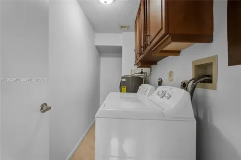 1634 N 15th Terrace Hollywood FL 33020