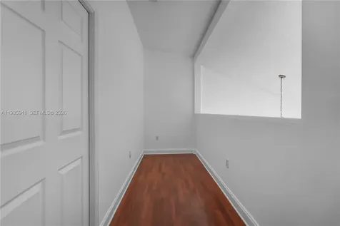 1634 N 15th Terrace Hollywood FL 33020
