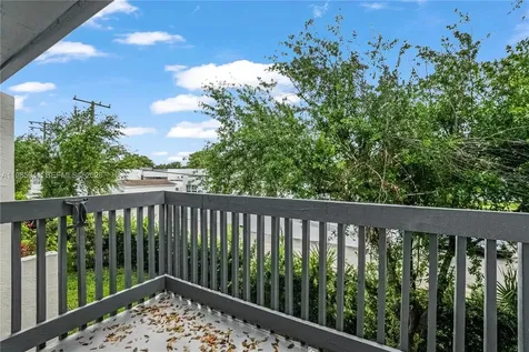 1634 N 15th Terrace Hollywood FL 33020