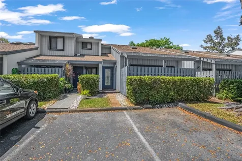 1634 N 15th Terrace Hollywood FL 33020