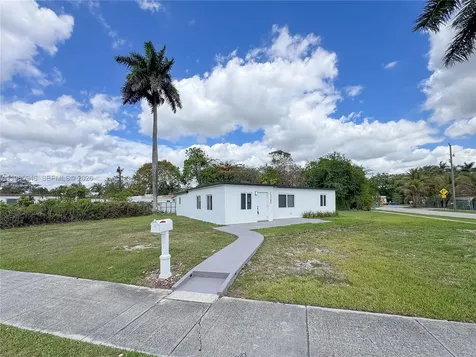 15545 Arizona Road Homestead FL 33033