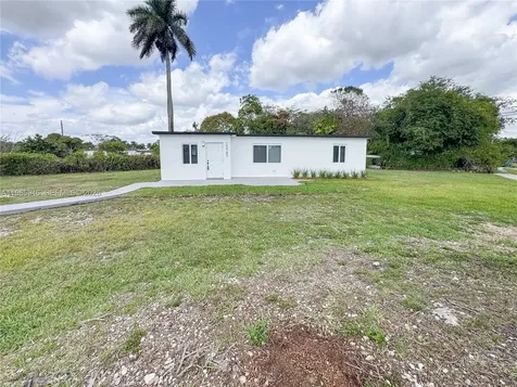 15545 Arizona Road Homestead FL 33033