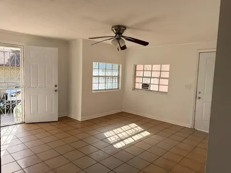 409 NW 33rd Street Miami FL 33127