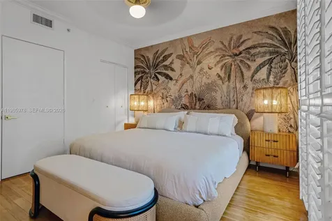 725 Crandon Boulevard Key Biscayne FL 33149