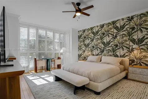 725 Crandon Boulevard Key Biscayne FL 33149