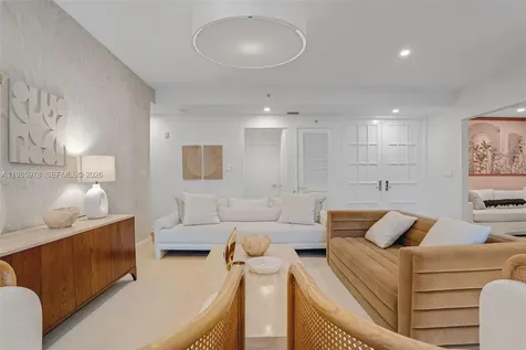 725 Crandon Boulevard Key Biscayne FL 33149