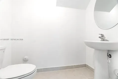 2685 SE 12th Street Homestead FL 33035