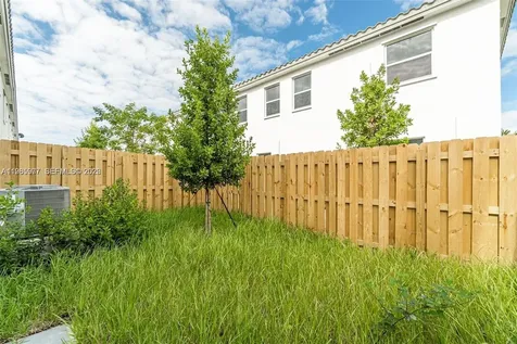 2685 SE 12th Street Homestead FL 33035
