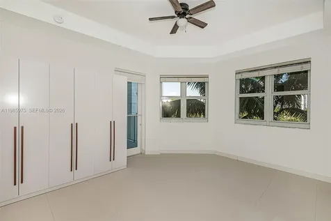 20000 E Country Club Drive Aventura FL 33180